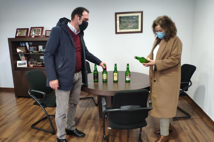 Asturias destina 2,2 millones en un lustro a apoyar inversiones en los sistemas de producción y calidad del sector sidrero