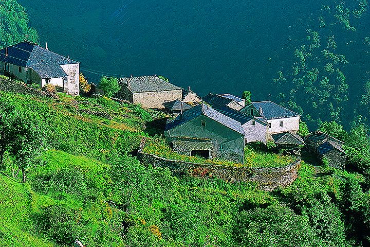 Los ayuntamientos rurales piden fondos para la Ley de Desarrollo Rural