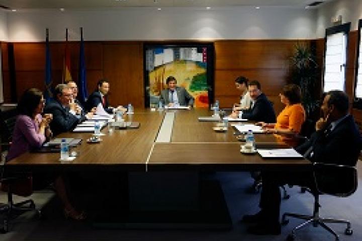 Asturias dedica 1,5 millones a la cooperación entre empresas en materia de innovación e investigación