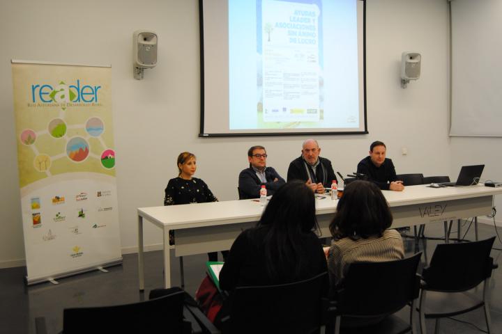 Bajo Nalón anima a las asociaciones sin ánimo de lucro a implicarse en el desarrollo rural de la comarca