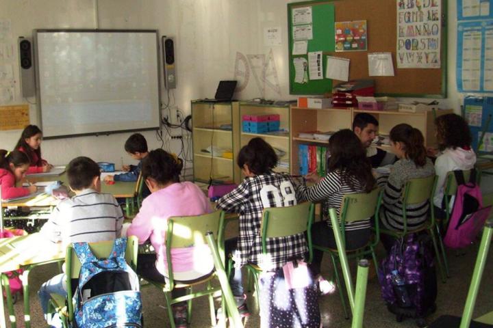 Fademur mira al modelo de educación nórdico para potenciar la escuela rural