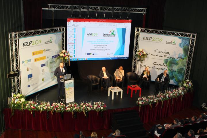 La Declaración de Candás reclama una “agenda rural en sintonía” entre sociedad civil y organizaciones políticas