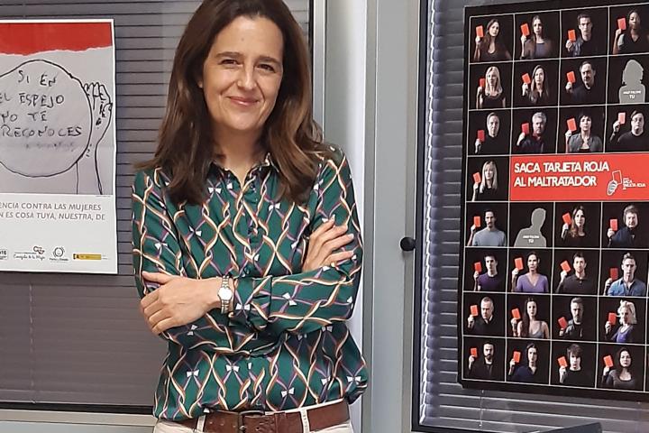 "La sociedad debe tomar conciencia del grave error que ha cometido con la mujer rural"