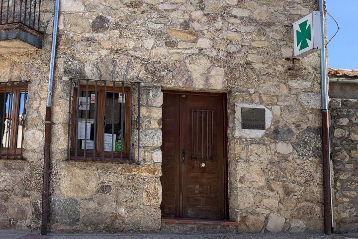 El Senado aprueba una moción socialista de apoyo y sostenibilidad a la farmacia rural