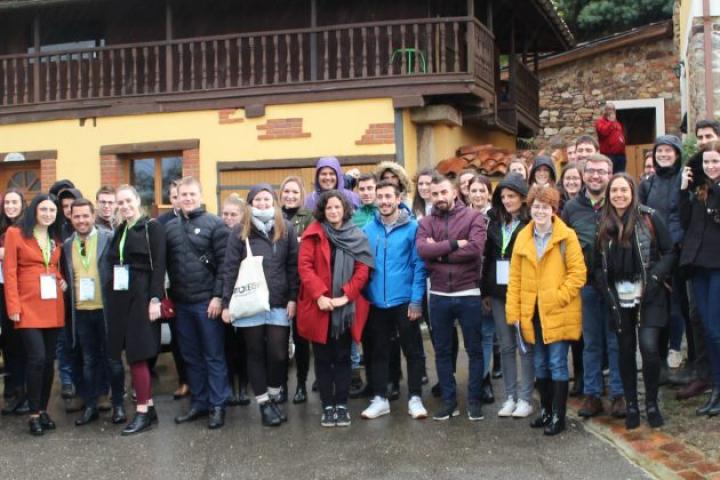 Los jóvenes diseñan su propio futuro en el medio rural europeo