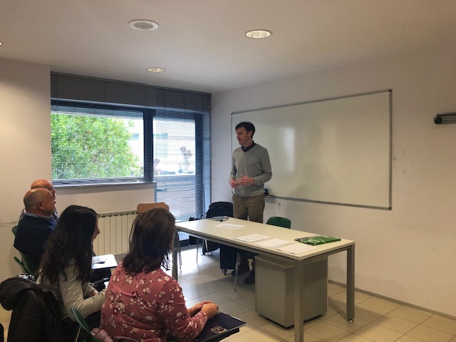 La imagen tiene un atributo ALT vacÃo; su nombre de archivo es Curso-de-ingles-1.jpg